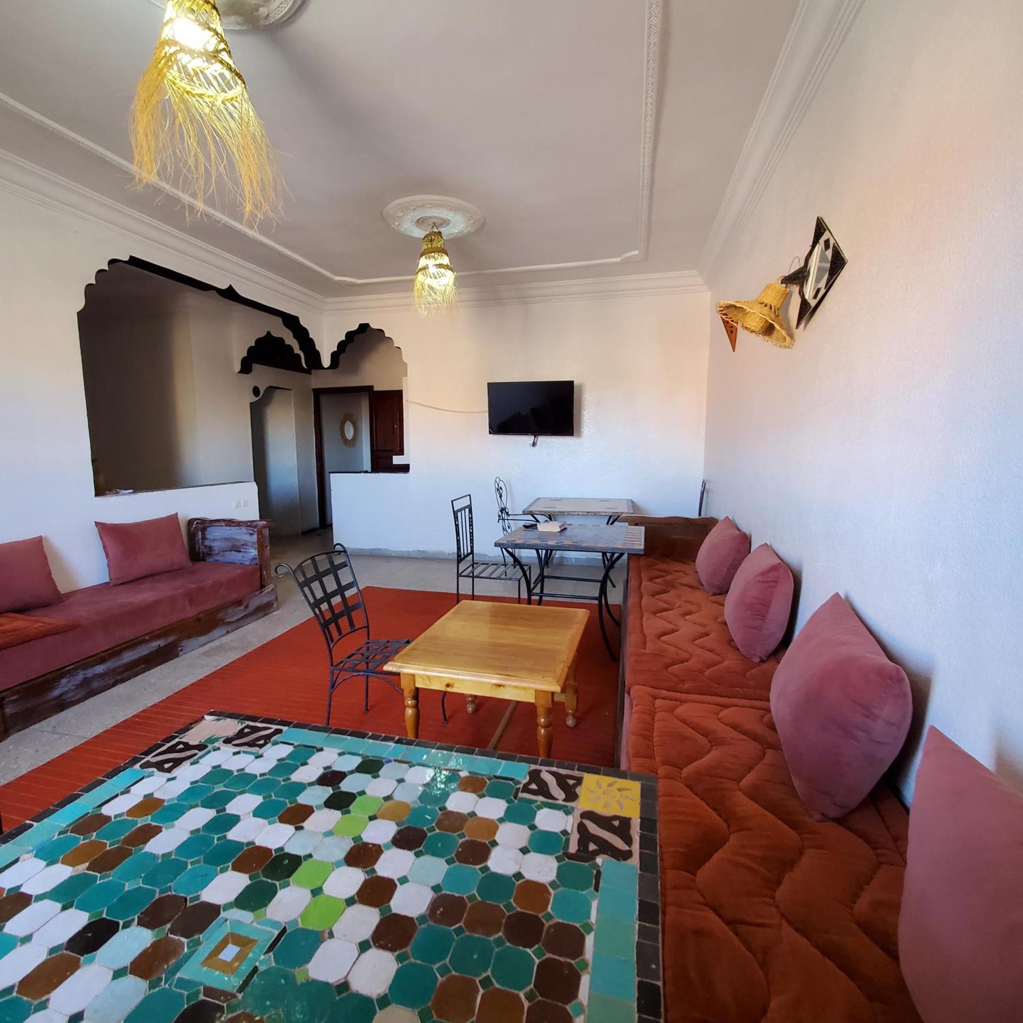 Warzazat Hostel 外观 照片